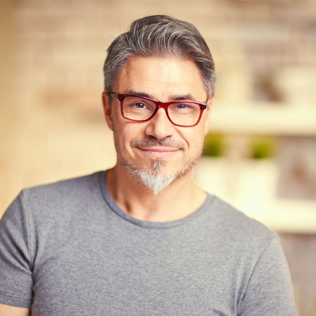 Lucas D.
